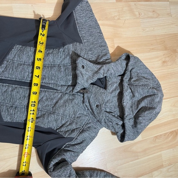 The North Face Pseudio Womens Full Zip Hooded Jacket in Grey and Black Size XS - Picture 3 of 5